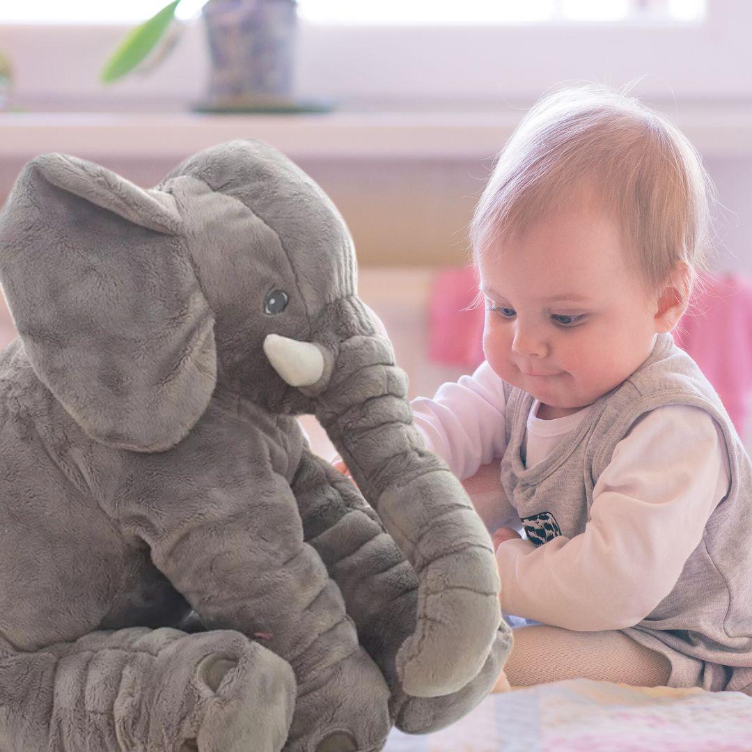 peluche-elephant-bébé